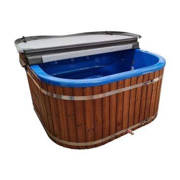 Spa Extérieur avec Intérieur Bleu et Couverture Isolante, Idéal pour des Moments de Bien-Être en Famille.