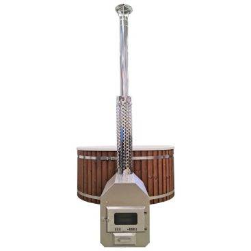Image d'un spa norvégien en acier inoxydable avec cheminée et poêle extérieur.