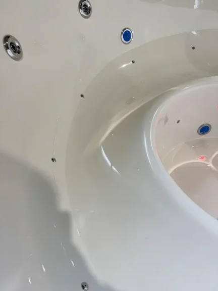 Integrated_GF_Cream_RC-790_Hydromassage_Air bubble_LED_LED stripe_Sand filter_box stair (38)_